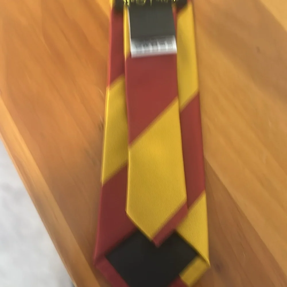 Harry Potter Gryffindor Tie